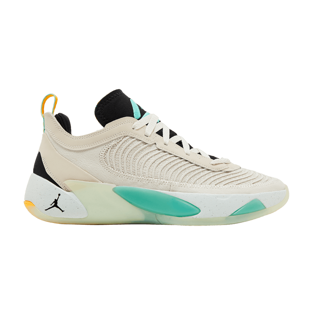Кроссовки Air Jordan Luka 1 Next Nature 'Light Orewood Brown'