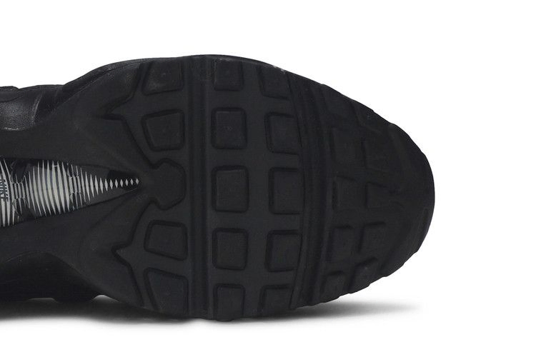 Кроссовки Nike Air Max 95 Essential 'Triple Black'