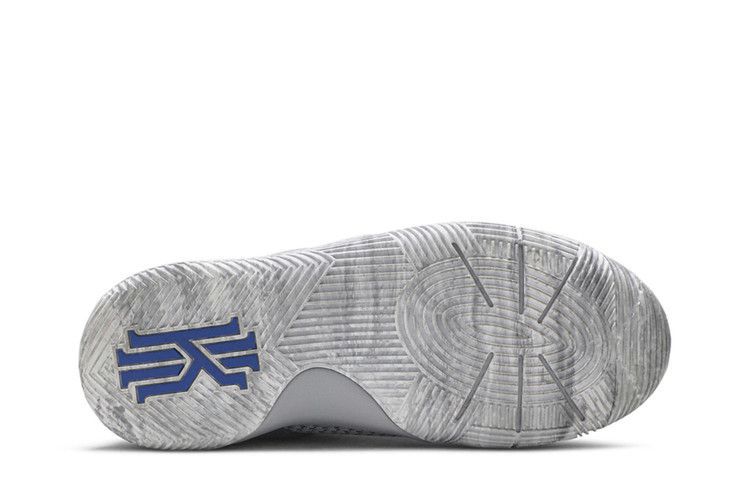 Кроссовки Nike Kyrie 2 'Omega'