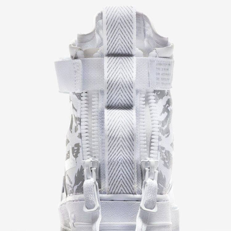 Кроссовки Nike SF Air Force 1 Mid 'Winter Camo'
