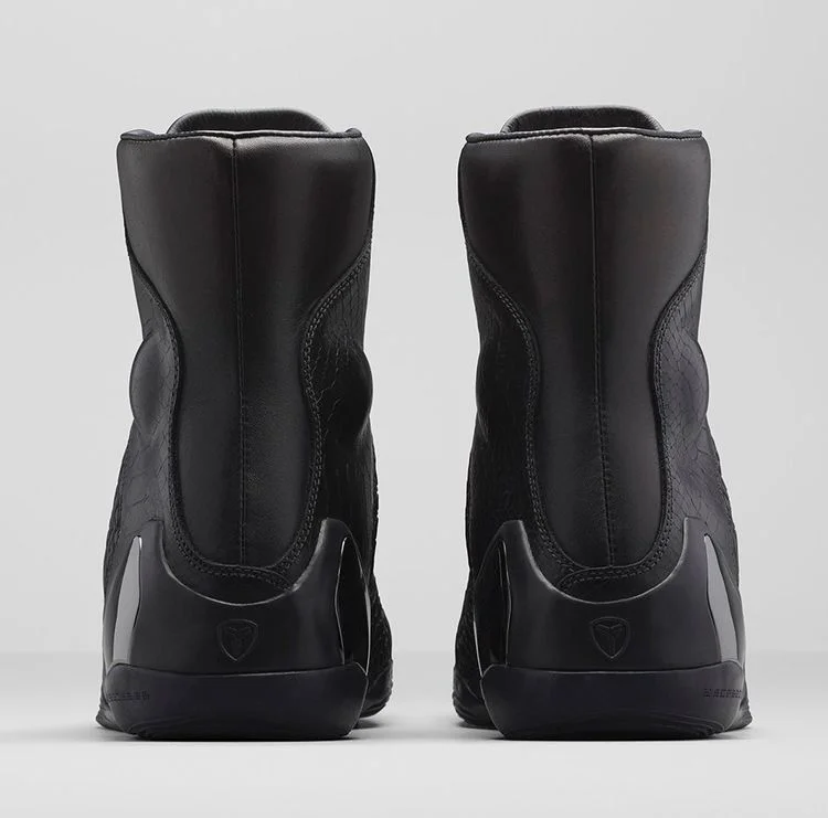 Krossovki-Nike-Kobe-9-High-KRM-EXT-Black-Mamba-2