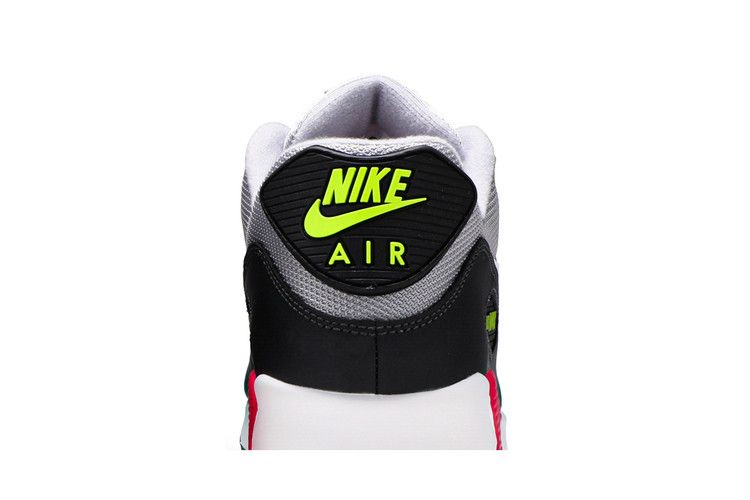 Кроссовки Nike Air Max 90 Essential 'Wolf Grey Rush Pink'