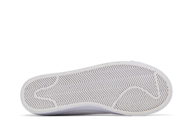 blazer-mid-next-nature-gs-multi-swoosh-white-bright-mandarin-fn7788-100_03