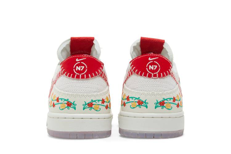 dunk-low-decon-sb-n7-white-university-red-fd6951-700_05