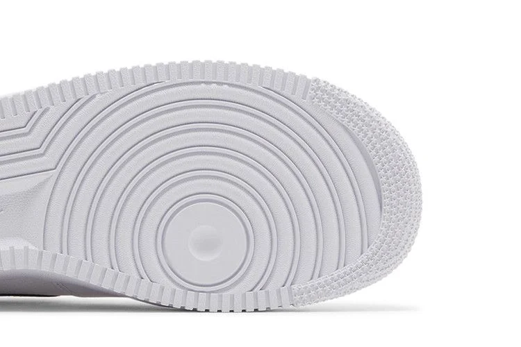 Кроссовки Nike Air Force 1 '07 'White Deep Royal Blue'