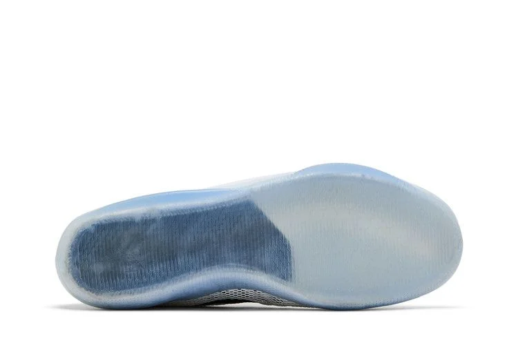 Krossovki-Nike-Kobe-11-Fundamental-3