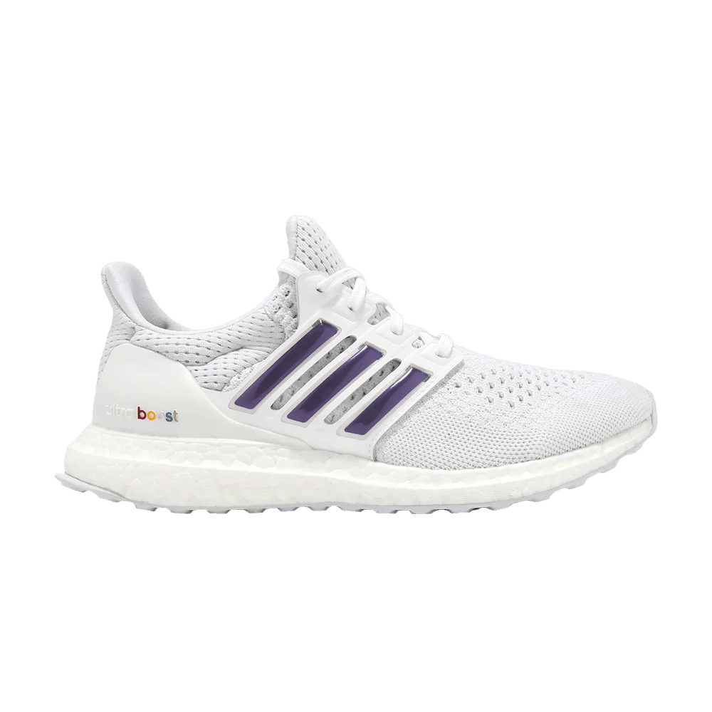 Krossovki-adidas-UltraBoost-1.0-Adicolor-Pack-White