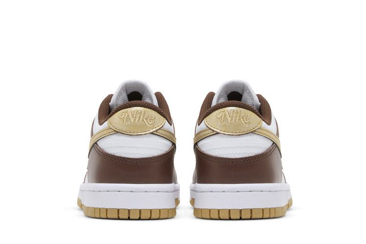 dunk-low-gs-cacao-wow-metallic-gold-hm3725-171_05