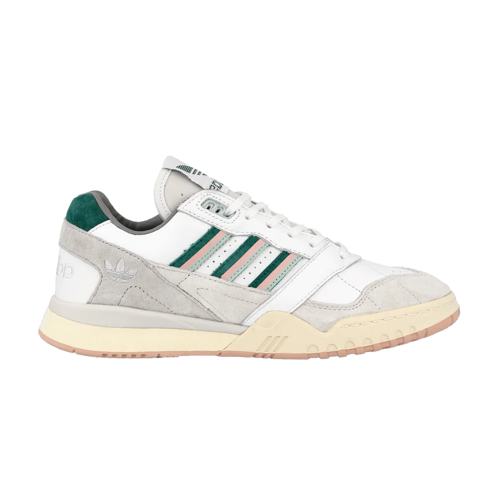 Krossovki-Adidas-AR-Trainer-White-Collegiate-Green