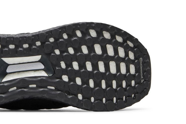ultraboost-u-black-eh1420_04