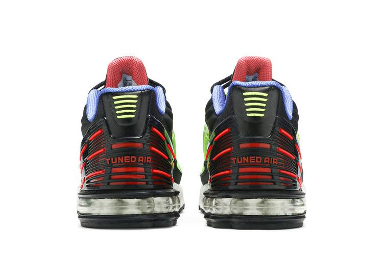 air-max-plus-3-parachute-cu4710-400_05