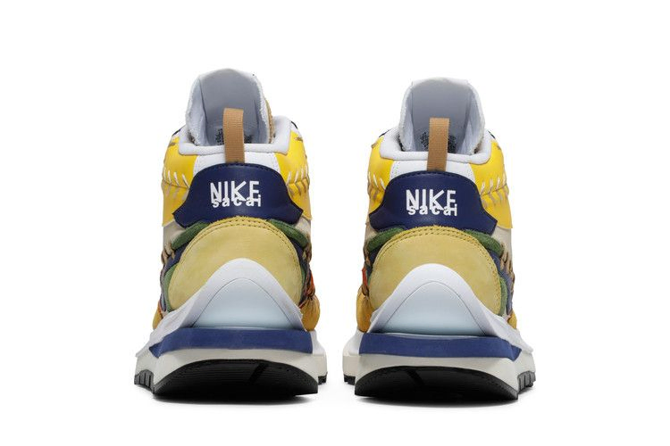 sacai-x-jean-paul-gaultier-x-vaporwaffle-dh9186-200_05