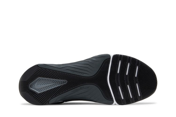 Кроссовки Nike Metcon 8 FlyEase 'Black Dark Smoke Grey'