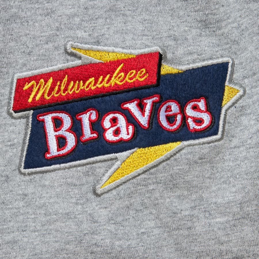 Футболка Mitchell & Ness Hank Aaron Gray Milwaukee Braves Player Crewneck T-Shirt