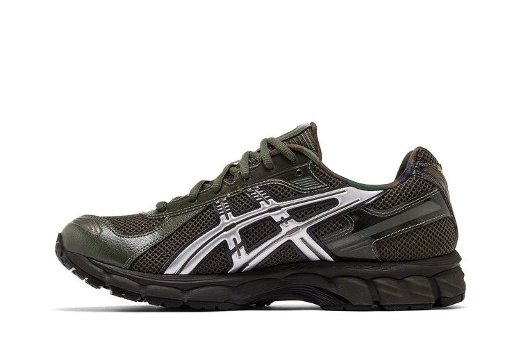 Кроссовки Marvel vs. Capcom x Kith x ASICS Gel Kayano 12.1 'Double Box - Captain America vs. Guile' With Comic Book