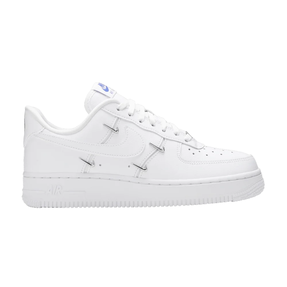 Krossovki-Nike-Wmns-Air-Force-1-07-LX-Sisterhood-White-Metallic-Silver