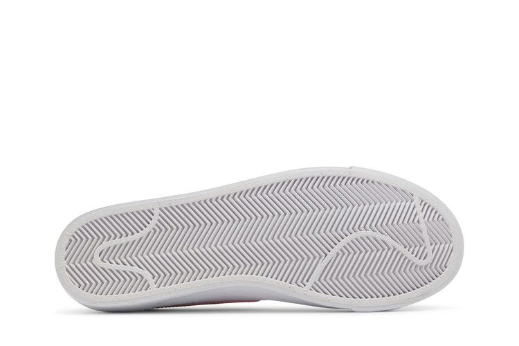 Кроссовки Nike Blazer Low '77 GS 'White Pink Glaze'