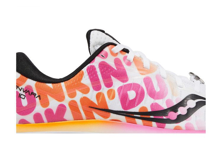 Кроссовки Saucony Dunkin' x Wmns Kinvara 10 'Classic Dunkin' Print'