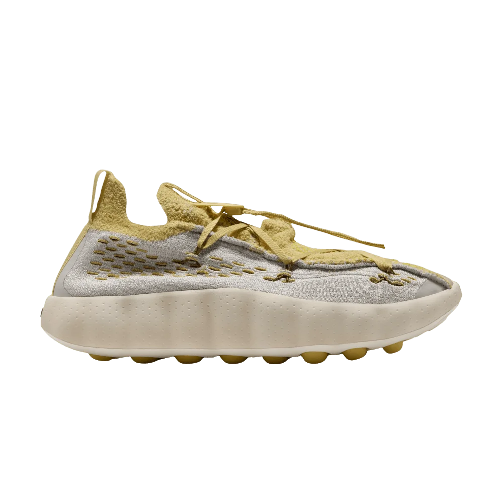 Кроссовки Nike Mind 002 Flyknit 'Light Bone Saturn Gold'