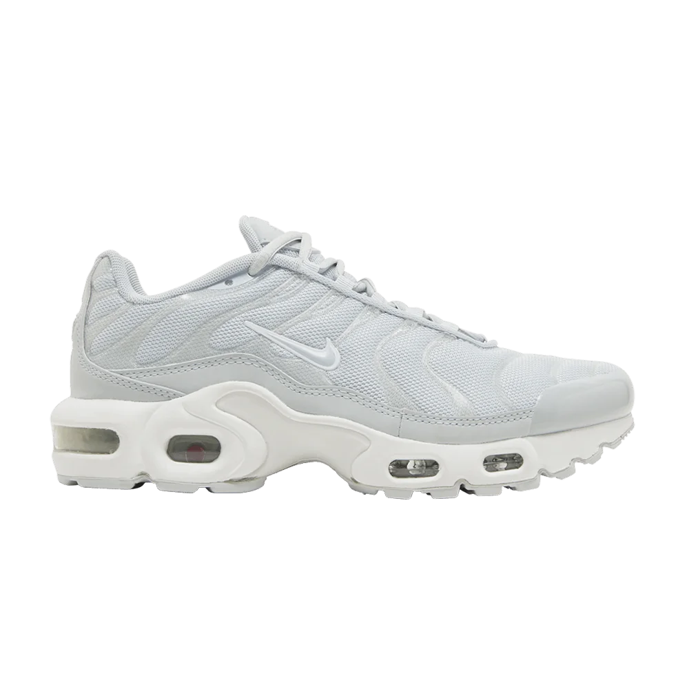 Krossovki-Nike-Air-Max-Plus-GS-Aura-White