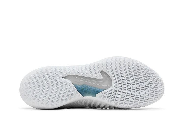Кроссовки Wmns NikeCourt React Vapor NXT 'White Metallic Silver'