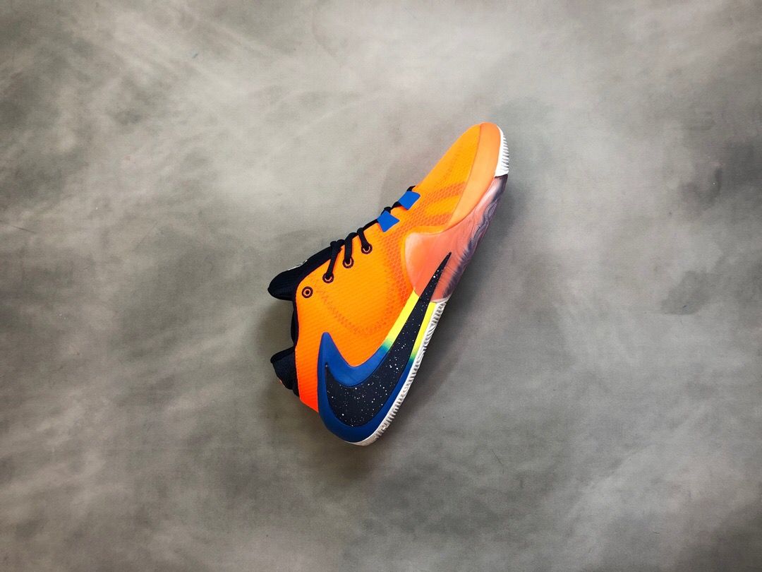Кроссовки Nike Zoom Freak 1 Antetokounbros All Bros