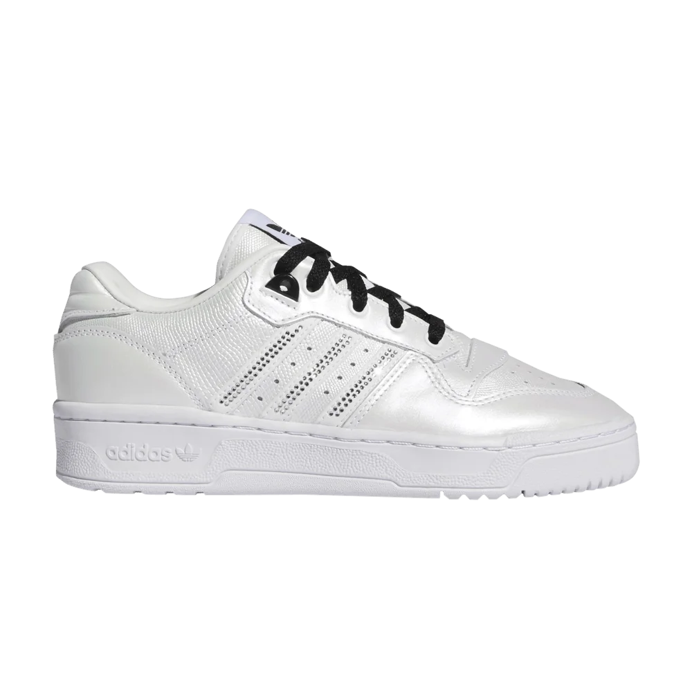 Krossovki-Adidas-Wmns-Rivalry-Low-Pearl-White