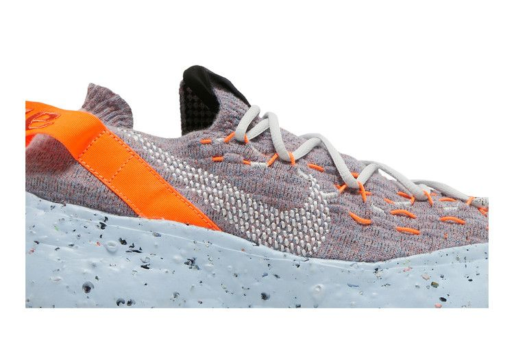 Кроссовки Nike Wmns Space Hippie 04 'Multi-Color Total Orange'