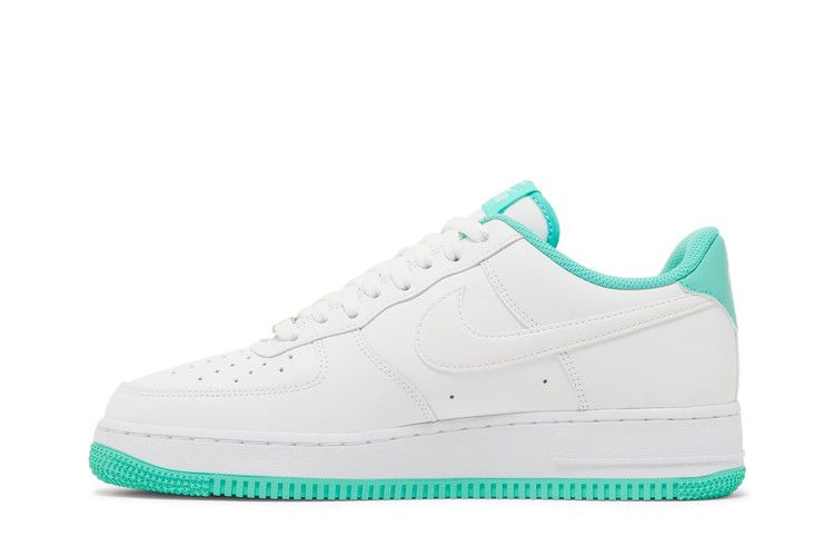 Кроссовки Nike Air Force 1 '07 'White Light Menta'
