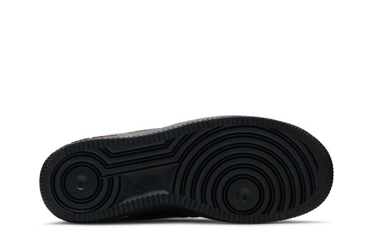 air-force-1-lv8-ksa-gs-worldwide-pack-black-total-orange-ct4683-001_03