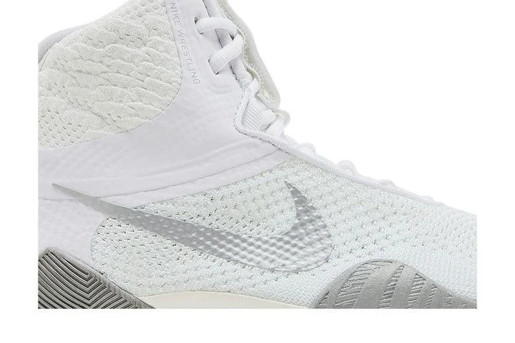 Krossovki-Nike-Tawa-White-Metallic-Silver-1