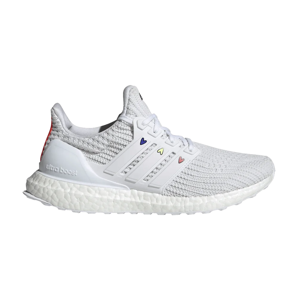 Krossovki-adidas-Wmns-UltraBoost-4.0-DNA-White-Hearts