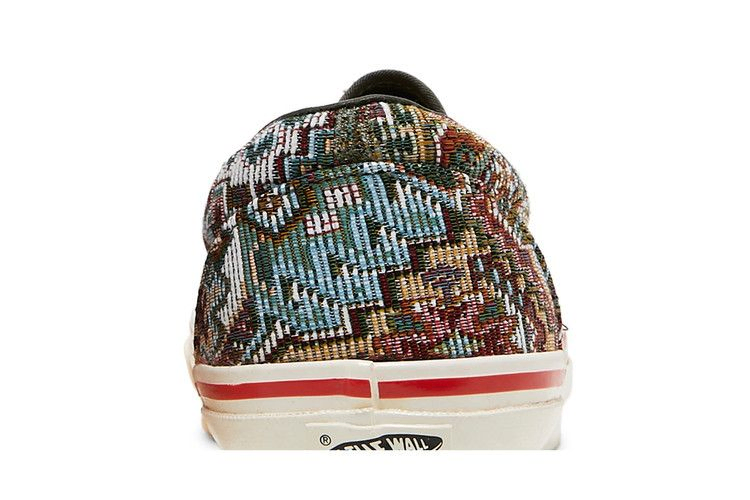 Кроссовки Vans Nigel Cabourn x OG Classic Slip-On LX 'Carpet Green Mix'