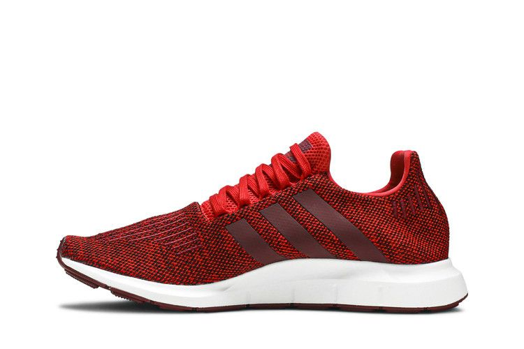 swift-run-red-cg4117_02