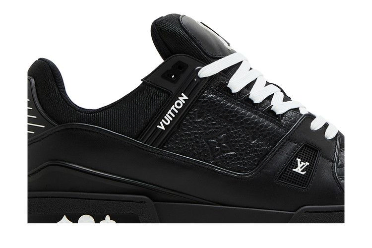 Кроссовки Louis Vuitton Trainer 'Embossed Monogram - Black'