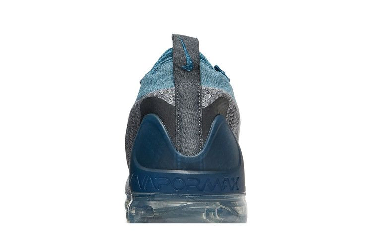 air-vapormax-2021-flyknit-rift-blue-dc9394-400_06