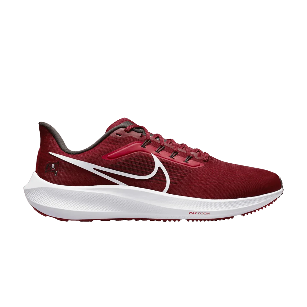 Кроссовки NFL x Nike Air Zoom Pegasus 39 'Tampa Bay Buccaneers'