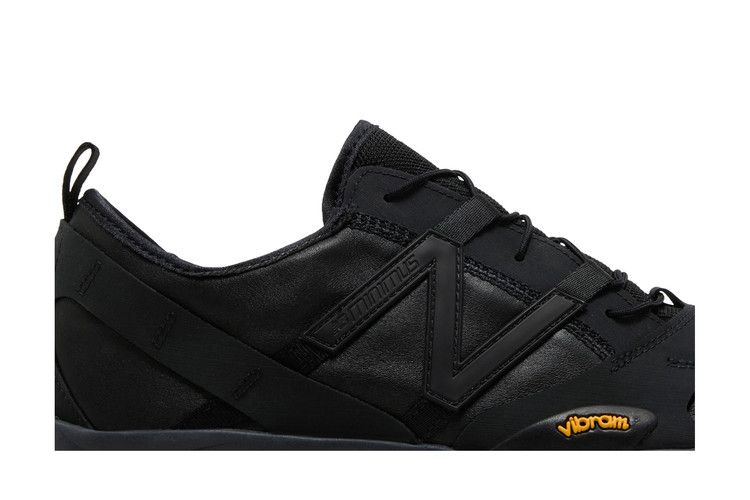 issey-miyake-x-mt10o-black-mt10ois_01