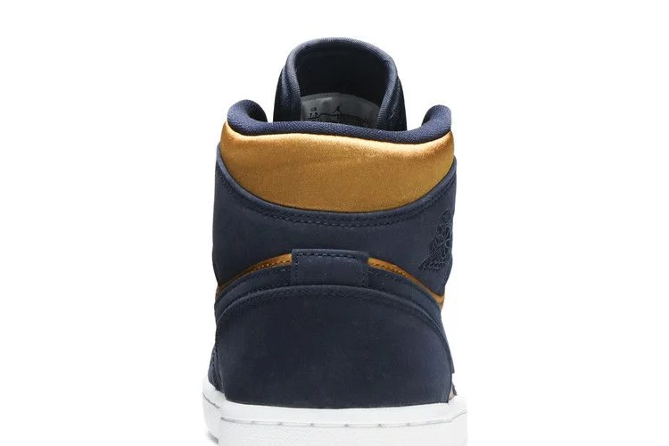 Кроссовки Air Jordan 1 Mid SE Premium 'Stain Gold'