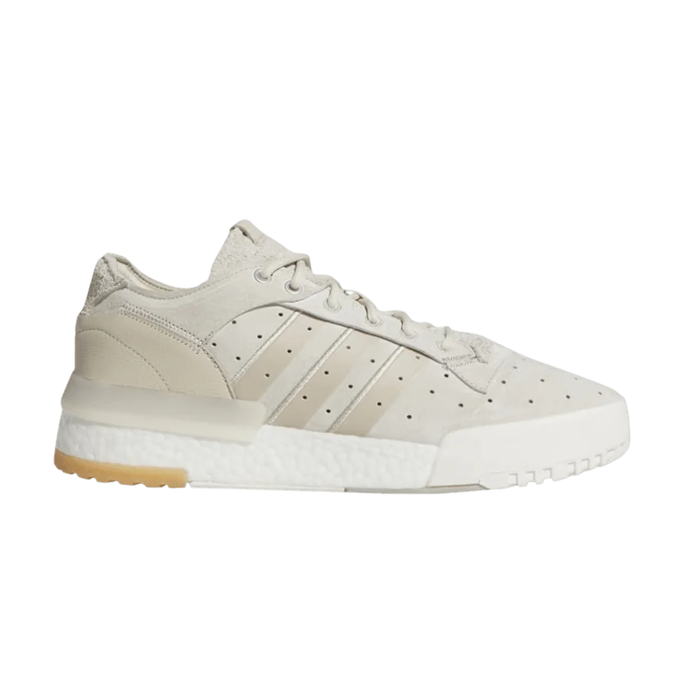 Krossovki-Adidas-Rivalry-RM-Low-Bliss
