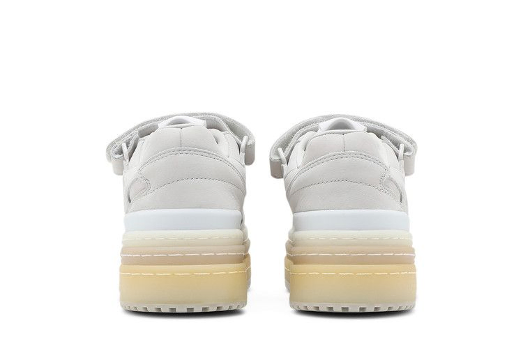 Кроссовки adidas Wmns Triple Platforum Low 'Crystal White'