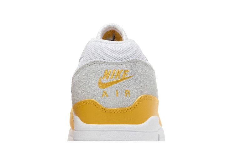 Кроссовки Nike Air Max 1 Essential 'University Gold'