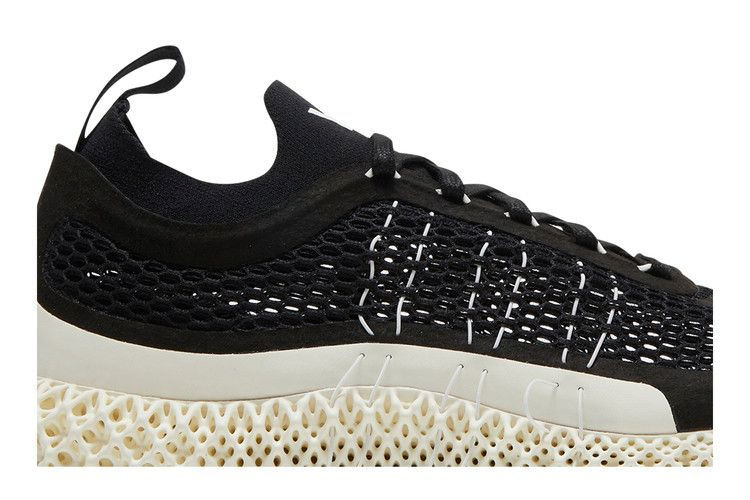 y-3-runner-4d-halo-black-white-gx1091_01