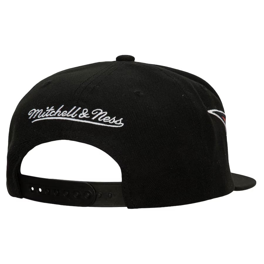 Mitchell-Ness-Black-Detroit-Red-Wings-Vintage-Double-Trouble-Snapback-Hat-1