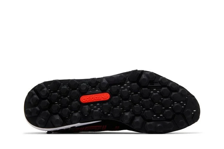 Krossovki-adidas-LA-Trainer-3-Black-Solar-Red-3