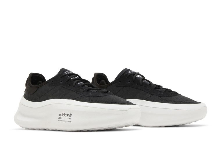 adifom-trxn-black-white-if2226_07