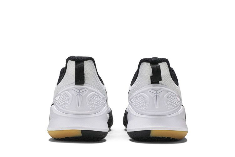 mamba-focus-white-gum-aj5899-100_05