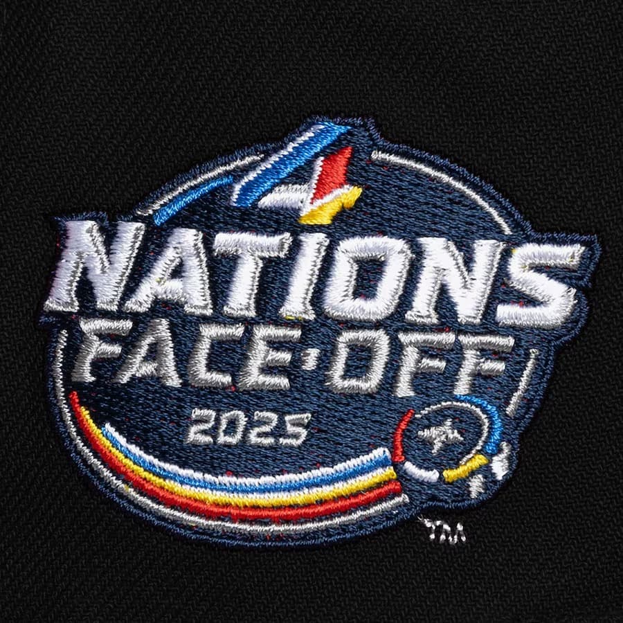 Бейсболка Mitchell & Ness Black Canada 2025 4 Nations Face-Off Snapback Hat