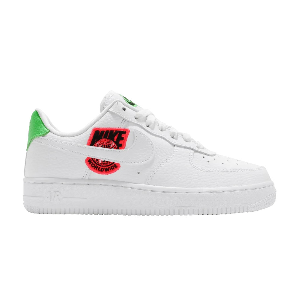Кроссовки Nike Wmns Air Force 1 '07 SE 'Worldwide Pack - Flash Crimson'