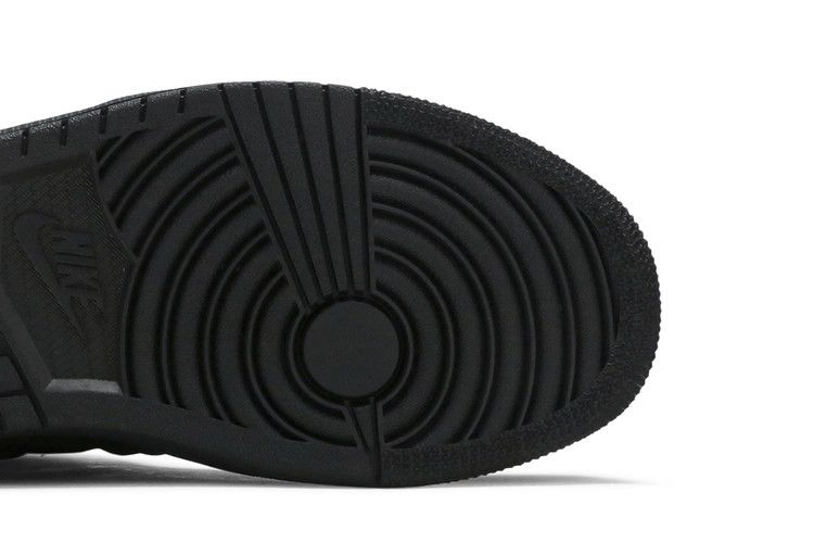 Кроссовки Wmns Air Jordan 1 Mid SE 'Black Quilted'